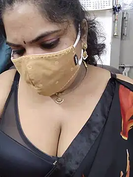 Tamil-Flora-Queen