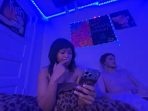 venusfairys live cam on StripChat