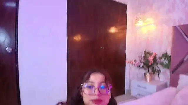 Miaa_Smiith1