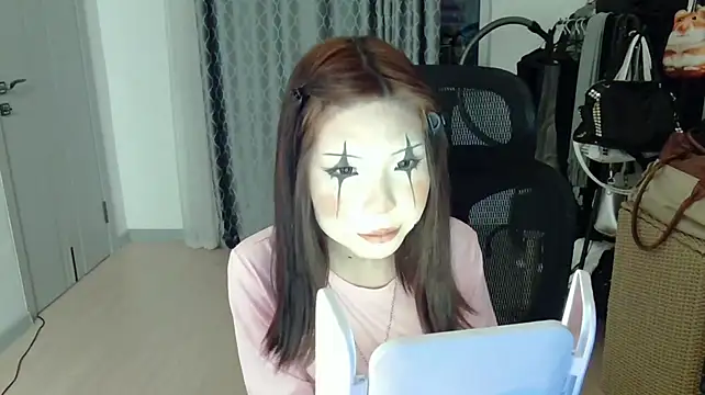 AprilOnilll