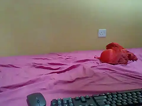Juicy_boobie