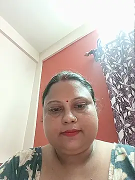 sexymahi live cam on StripChat
