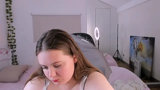 _Mila_Moore