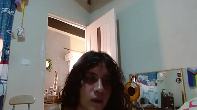 AlinaWoolf_