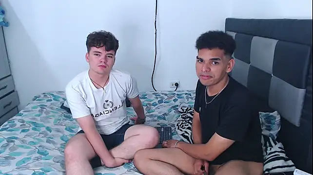 apoloandhansel