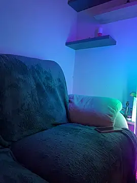 LadySaraNoir webcam
