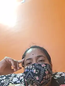 layatamil live cam on StripChat
