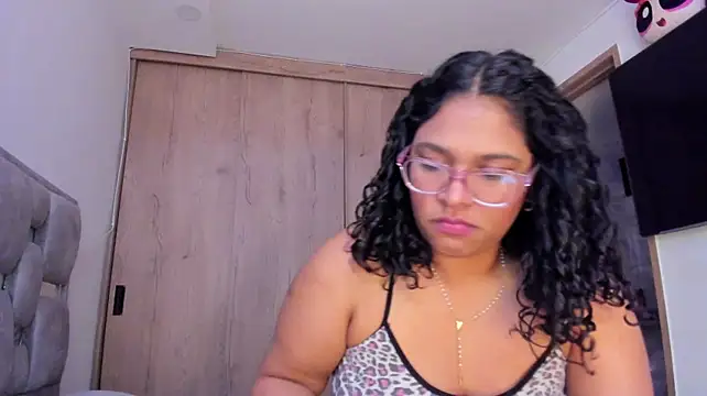 Vickyy30_