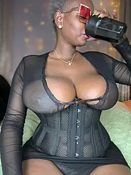 ScarletMuseX live cam on StripChat