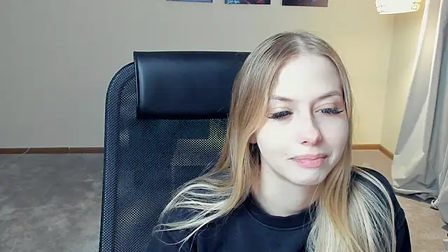 Eddiesabha on Stripchat