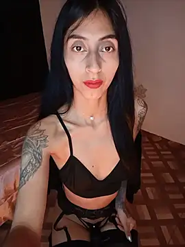 Im_Kloe_ live cam on StripChat