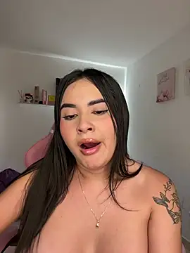 Jenn_Layton webcam