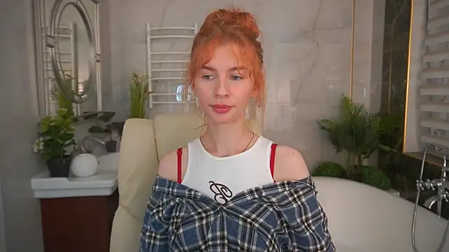 Nicol_Moonn live cam preview