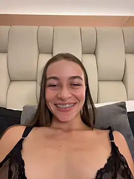 Chloe_Key