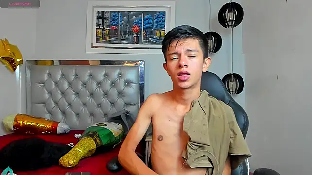 fem_danny7
