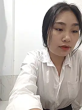 Emma-18t