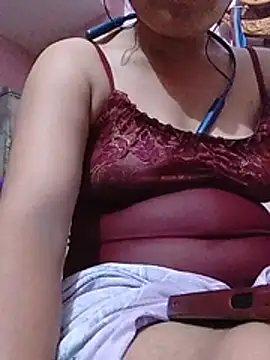 Varsha_96 webcam stripchat model stream image