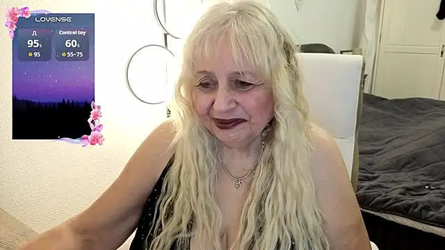 SusiLifeXXX live cam preview