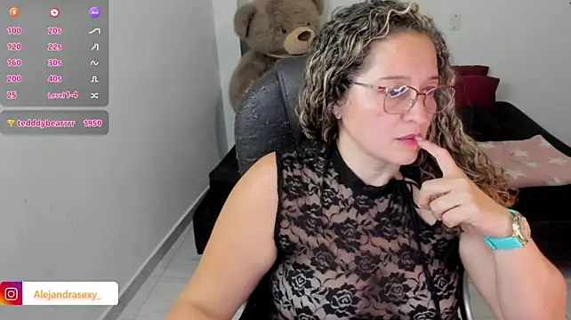 alejandra_milf_