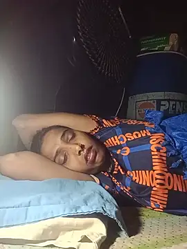 Pinki_thakur_1