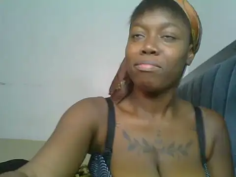 Nasty_Tetty