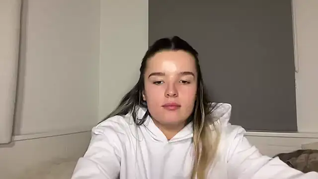 maisiesmithx