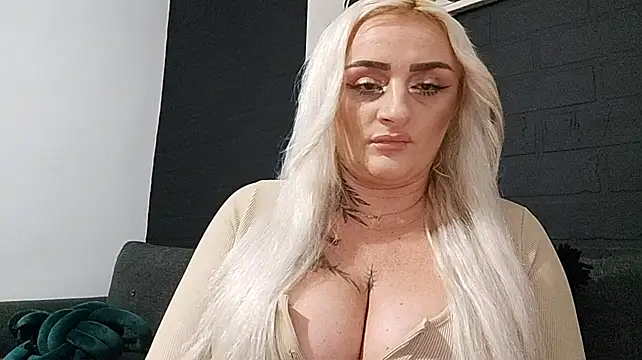 AnastasiaLips