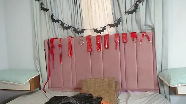 Sallydickinson live cam on StripChat