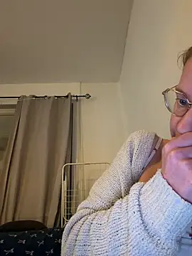 Live webcam show with jannis1992 - Interactive Lovense toys available