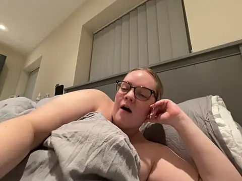honeyyy24