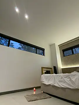 miilana_ stripchat