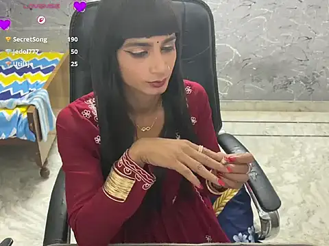 LuvLayla