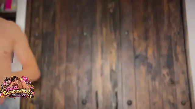 mcklister_kinky_feets