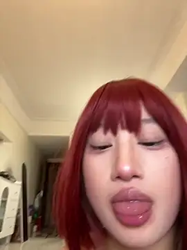 skix12 (F teen) - 全裸骚舞