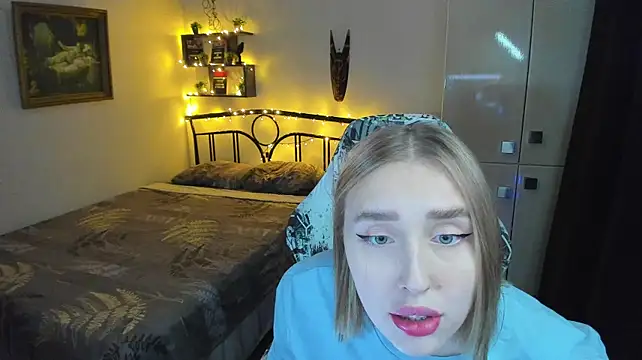 CrazyBitchInLace