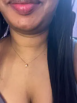 Tamil_Maaya