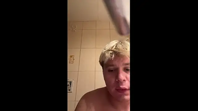 Cutebottom07