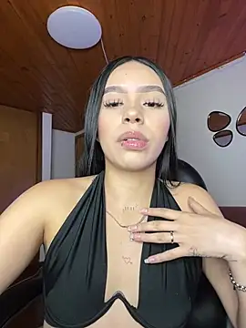 Karina_pink19