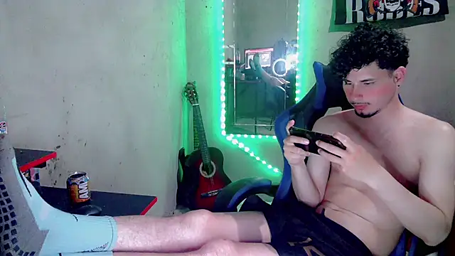 Atom_Hot