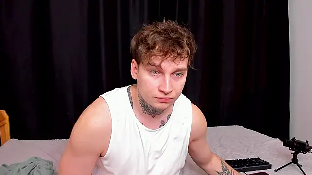 Chris_Tyson on Stripchat