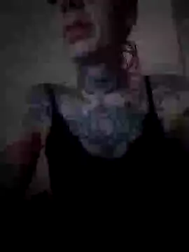 XTattedTempleX webcam