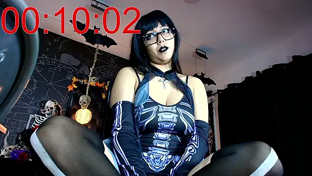 Alex（AlexHoe_）