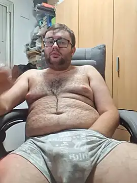 Javier_bear on Stripchat