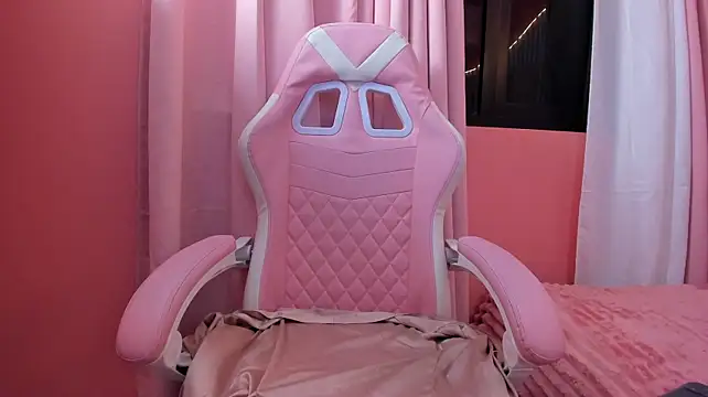 naira_velvett