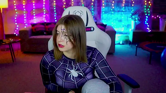 Tessa_054