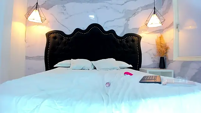 Lena_Amour