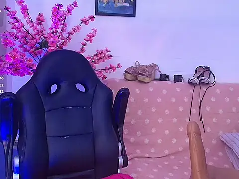 Aylin_boobs