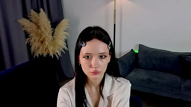 ivy_west live cam preview