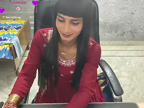LuvLayla