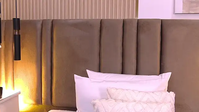 SaraLugo live cam preview